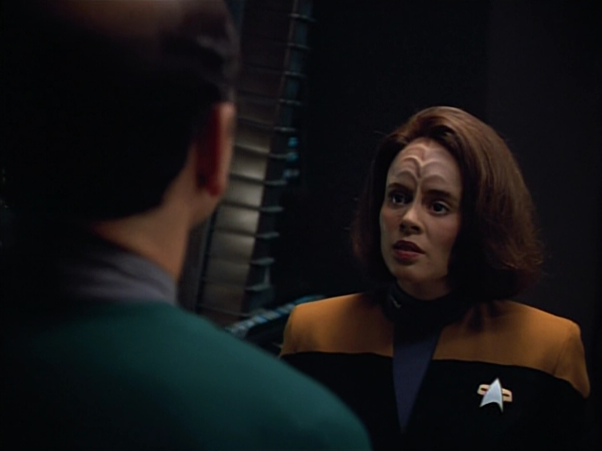 extant_StarTrek_VOY_4x05-Revulsion_02331.jpg
