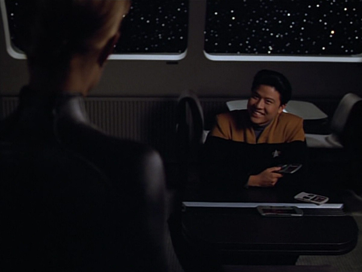 extant_StarTrek_VOY_4x05-Revulsion_03311.jpg