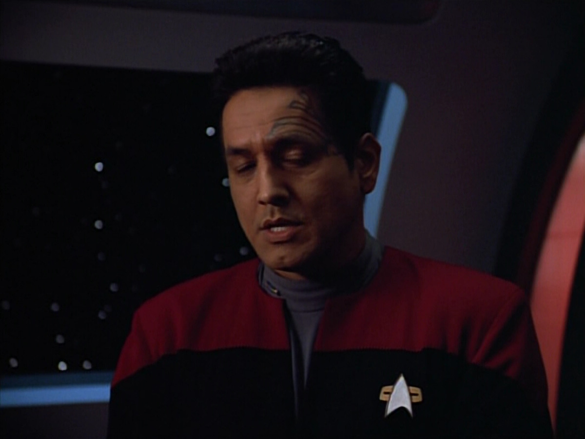 extant_StarTrek_VOY_4x05-Revulsion_04122.jpg