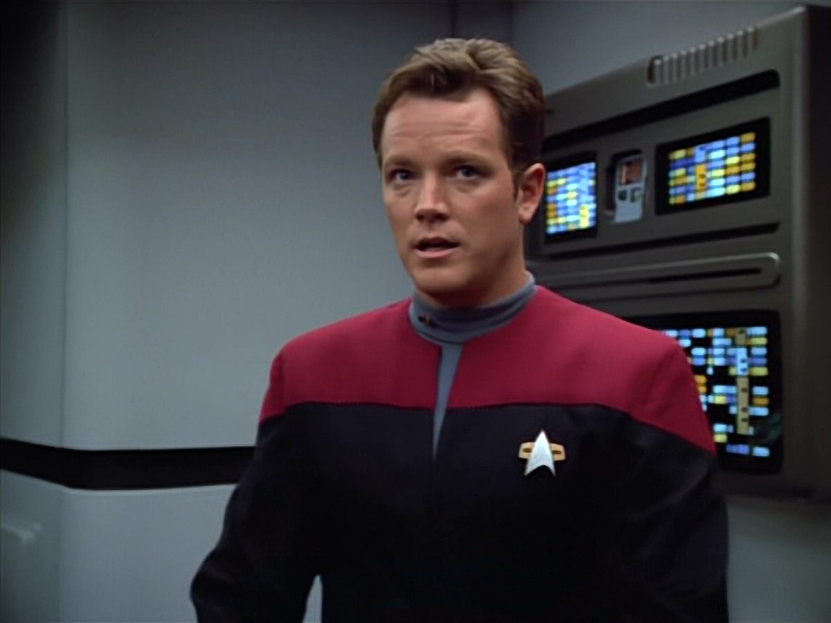 extant_StarTrek_VOY_4x05-Revulsion_04291.jpg