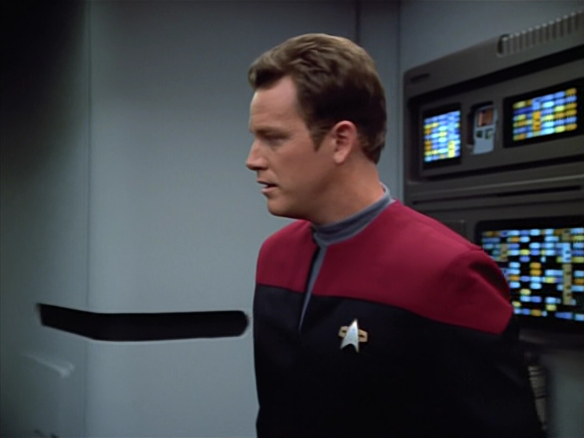 extant_StarTrek_VOY_4x05-Revulsion_04292.jpg