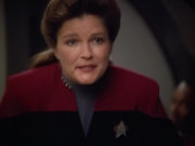 extant_StarTrek_VOY_4x05-Revulsion_00397.jpg