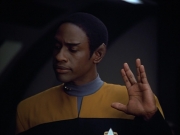 extant_StarTrek_VOY_4x05-Revulsion_00489.jpg