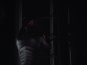 extant_StarTrek_VOY_4x05-Revulsion_00825.jpg