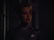 extant_StarTrek_VOY_4x05-Revulsion_00861.jpg