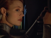 extant_StarTrek_VOY_4x05-Revulsion_01553.jpg