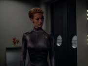 extant_StarTrek_VOY_4x05-Revulsion_03321.jpg