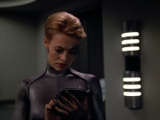 extant_StarTrek_VOY_4x05-Revulsion_03365.jpg