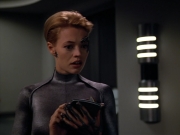 extant_StarTrek_VOY_4x05-Revulsion_03386.jpg