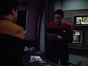 extant_StarTrek_VOY_4x05-Revulsion_03987.jpg