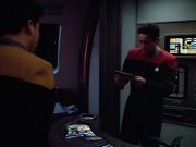 extant_StarTrek_VOY_4x05-Revulsion_03988.jpg