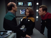 Filename=extant_StarTrek_VOY_4x05-Revulsion_04183.jpg
Filesize=171KiB
Dimensions=1200x900
Date added=Aug 20, 2019 extant_StarTrek_VOY_4x05-Revulsion_04183.jpg