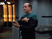 extant_StarTrek_VOY_4x05-Revulsion_04224.jpg