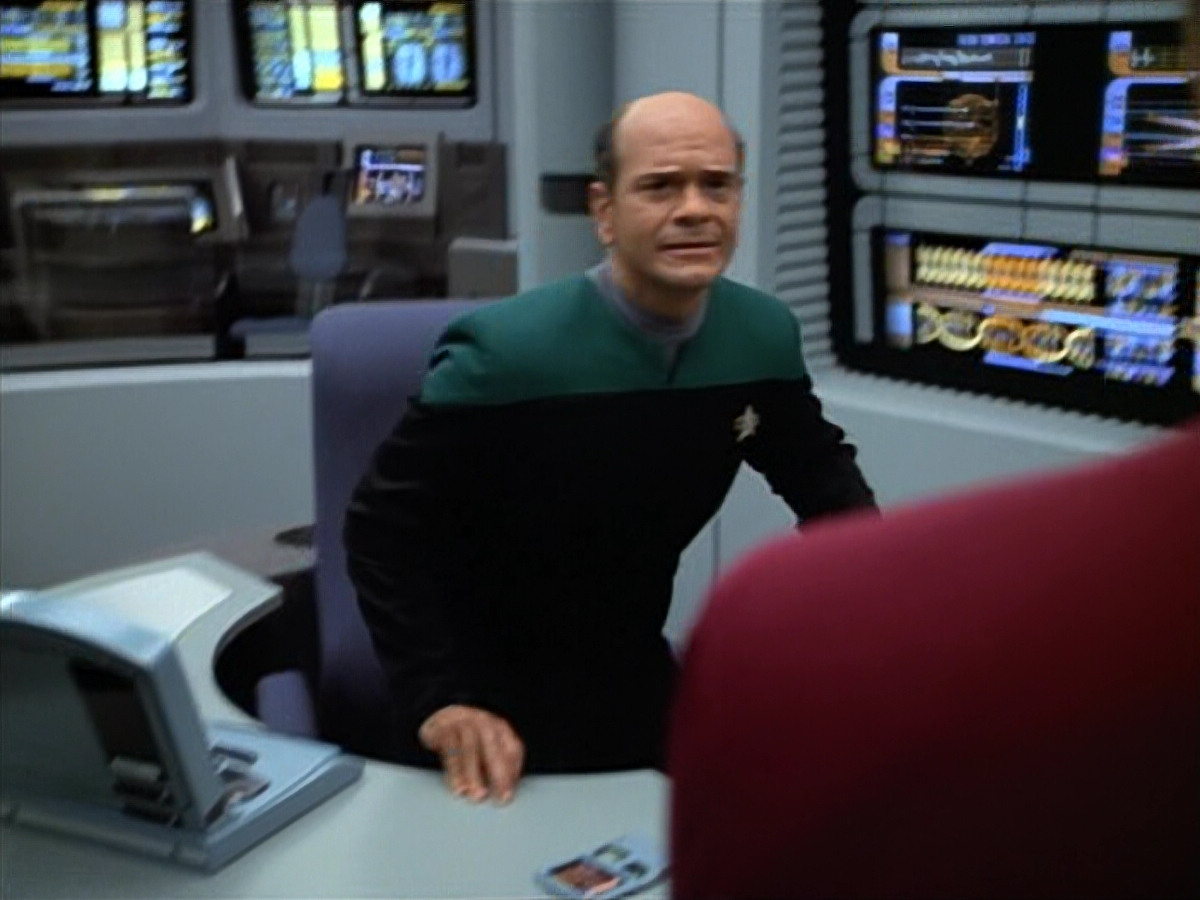 extant_StarTrek_VOY_4x07-ScientificMethod_00231.jpg