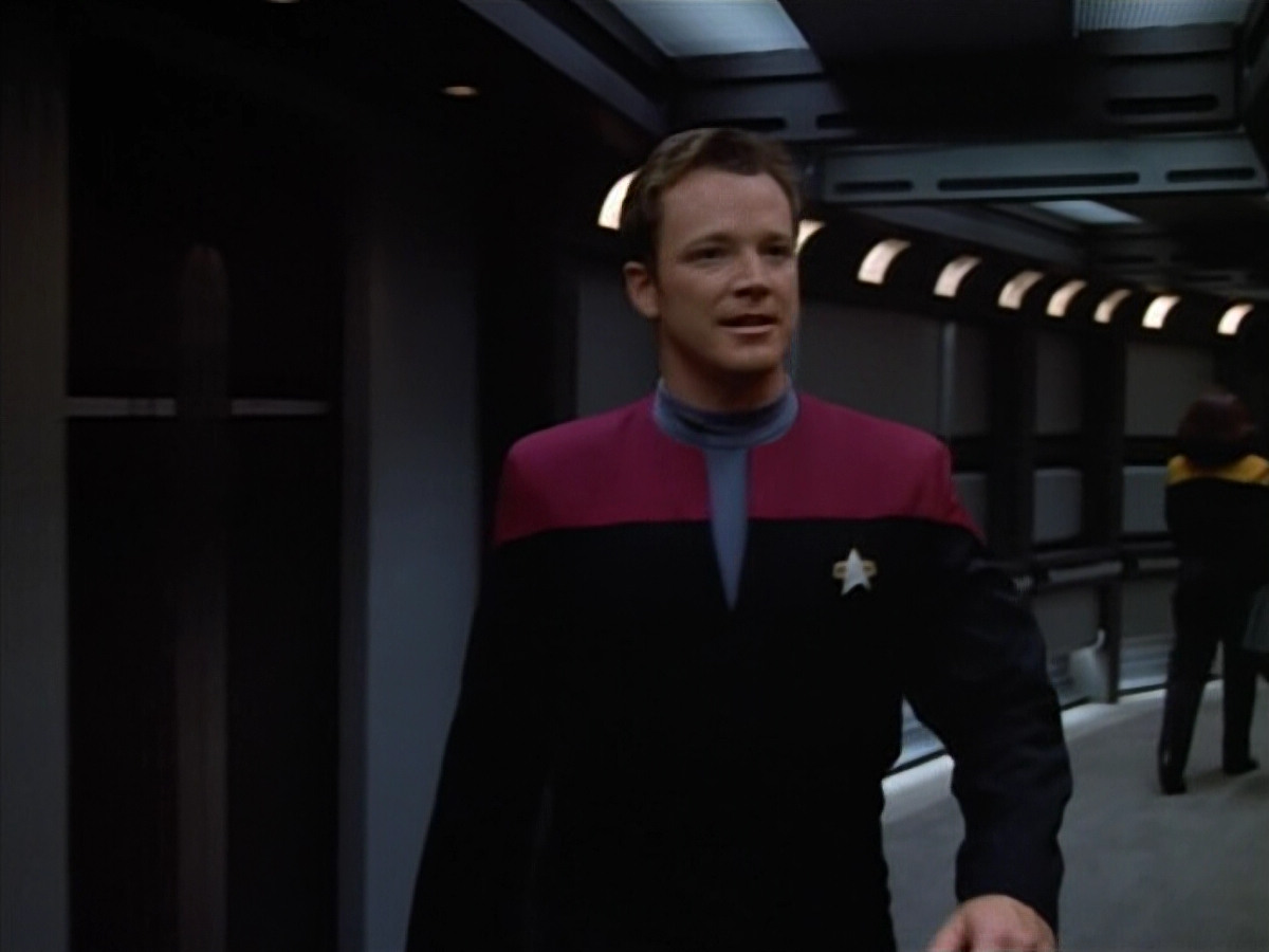 extant_StarTrek_VOY_4x07-ScientificMethod_00273.jpg