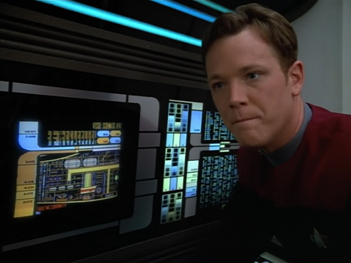 extant_StarTrek_VOY_4x07-ScientificMethod_00309.jpg