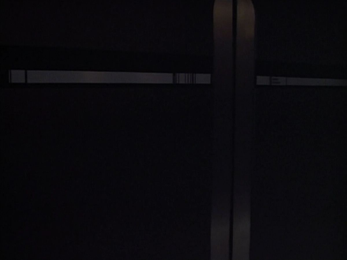 extant_StarTrek_VOY_4x07-ScientificMethod_00889.jpg