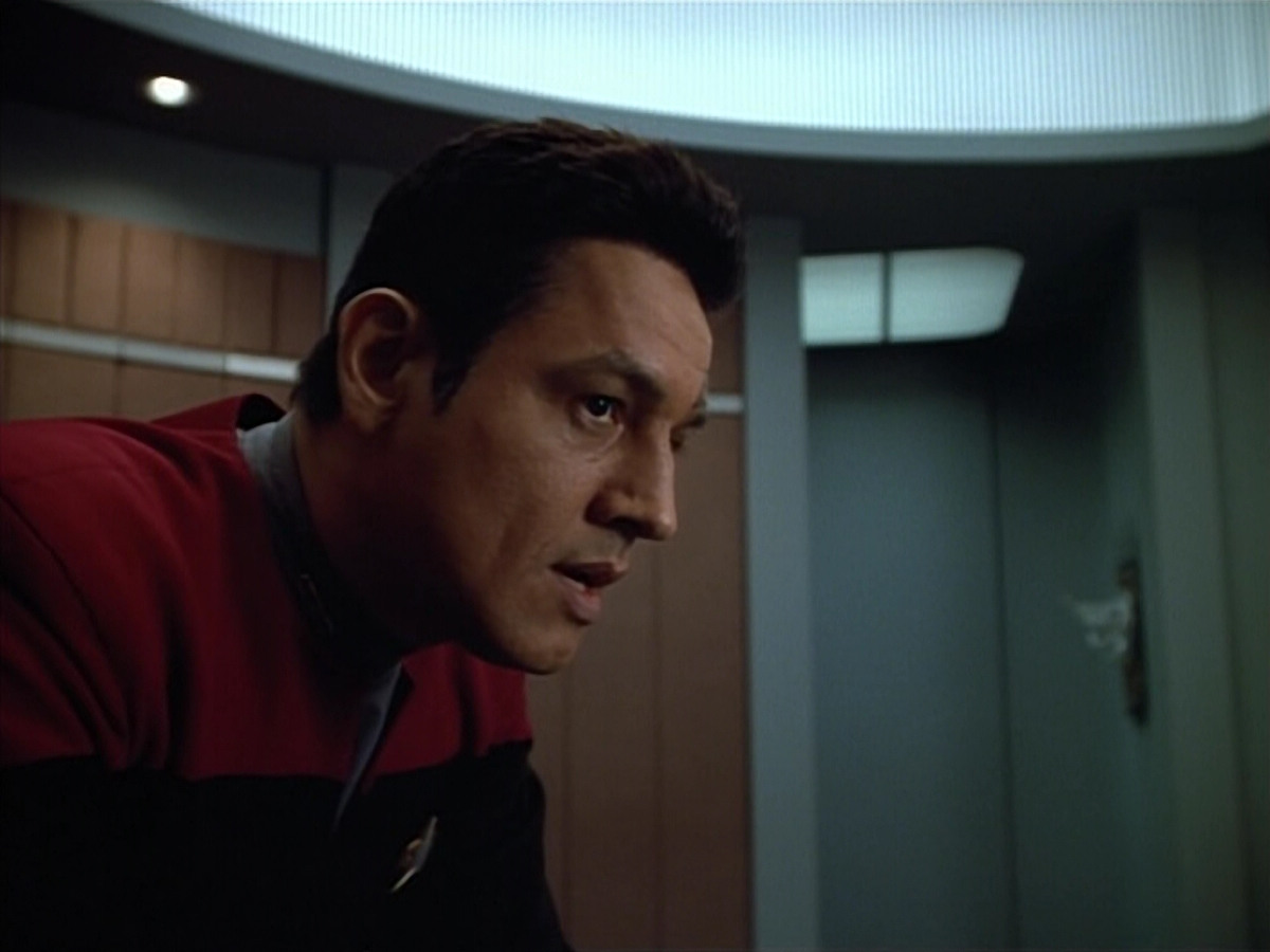extant_StarTrek_VOY_4x07-ScientificMethod_01098.jpg