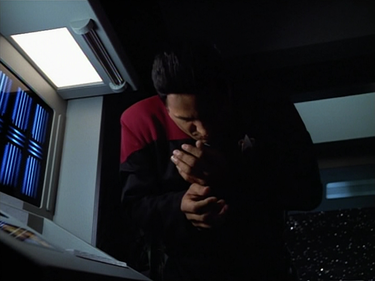extant_StarTrek_VOY_4x07-ScientificMethod_01258.jpg