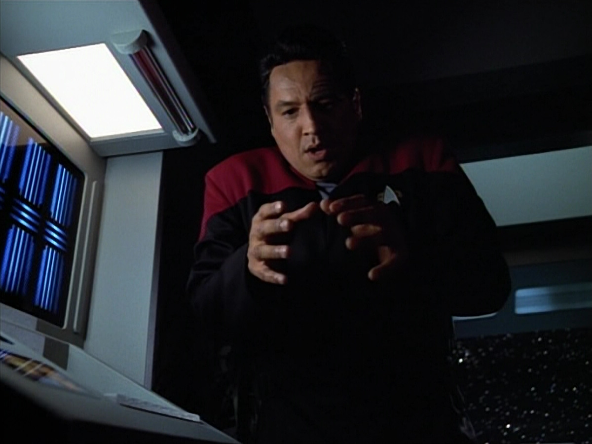 extant_StarTrek_VOY_4x07-ScientificMethod_01263.jpg