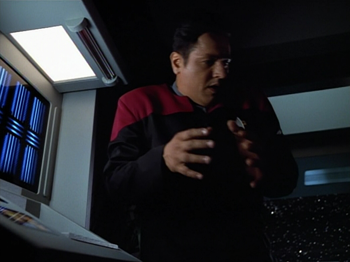 extant_StarTrek_VOY_4x07-ScientificMethod_01268.jpg
