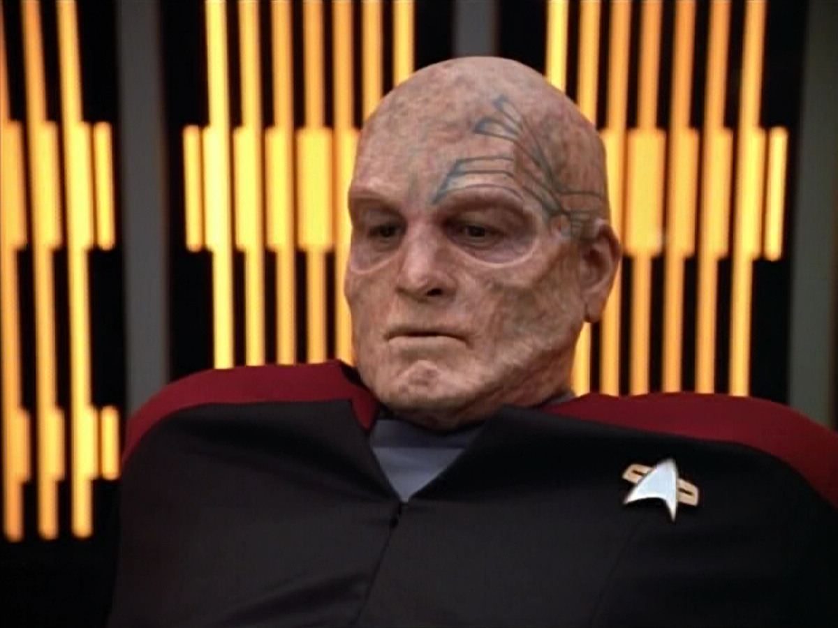 extant_StarTrek_VOY_4x07-ScientificMethod_01348.jpg