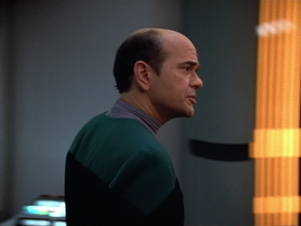 extant_StarTrek_VOY_4x07-ScientificMethod_01392.jpg
