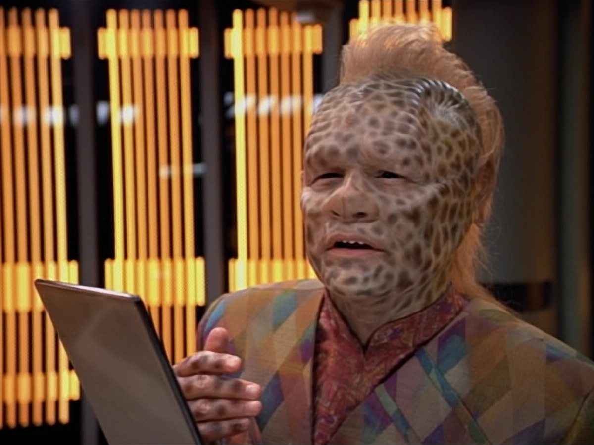 extant_StarTrek_VOY_4x07-ScientificMethod_01578.jpg