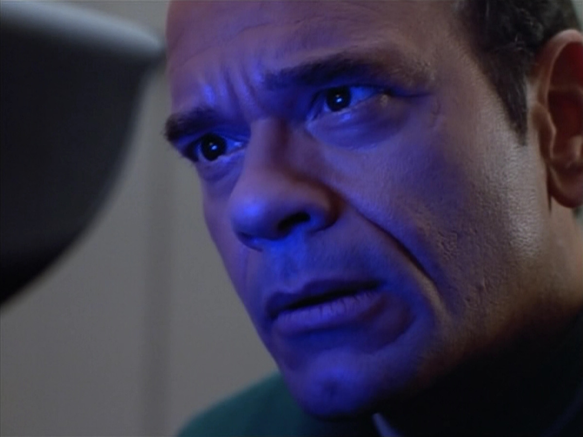 extant_StarTrek_VOY_4x07-ScientificMethod_01852.jpg