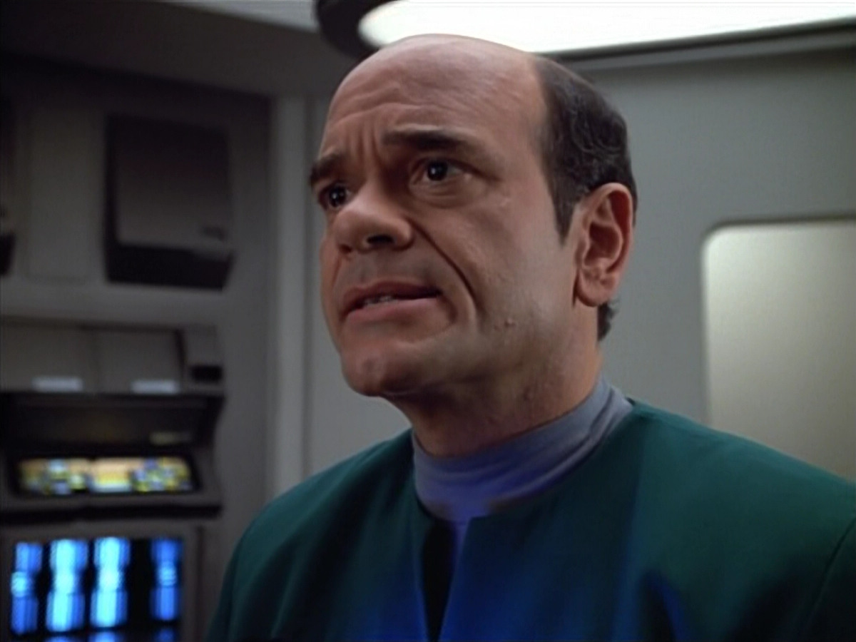 extant_StarTrek_VOY_4x07-ScientificMethod_01982.jpg