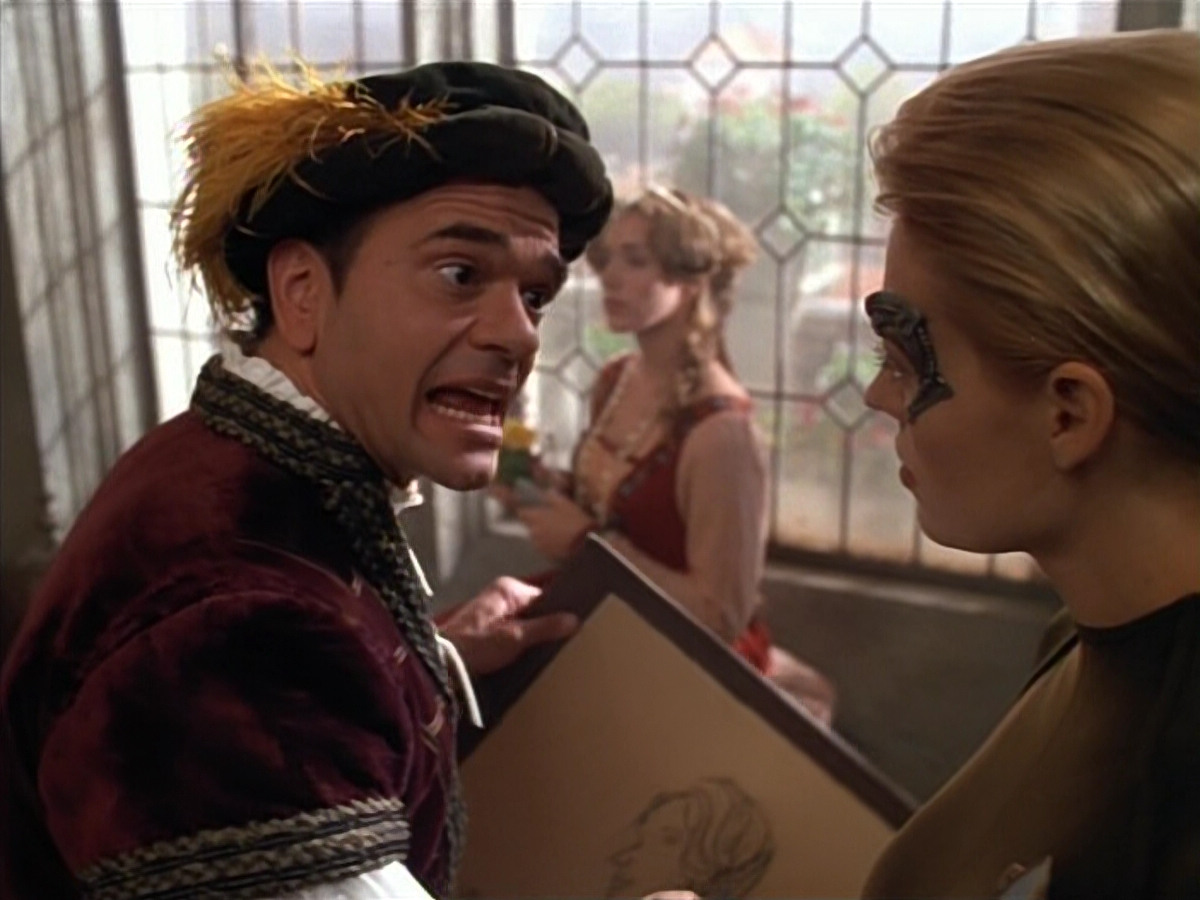 extant_StarTrek_VOY_4x07-ScientificMethod_02202.jpg