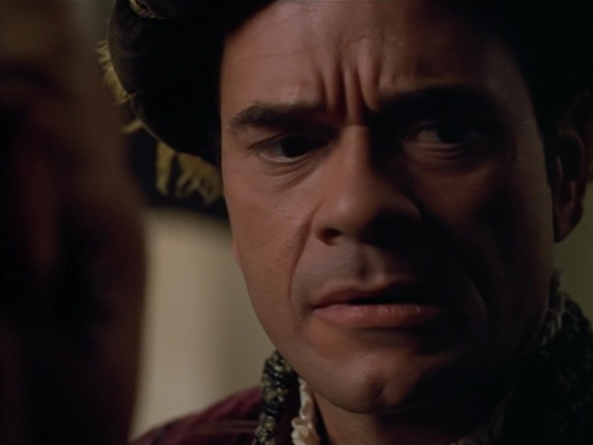 extant_StarTrek_VOY_4x07-ScientificMethod_02866.jpg