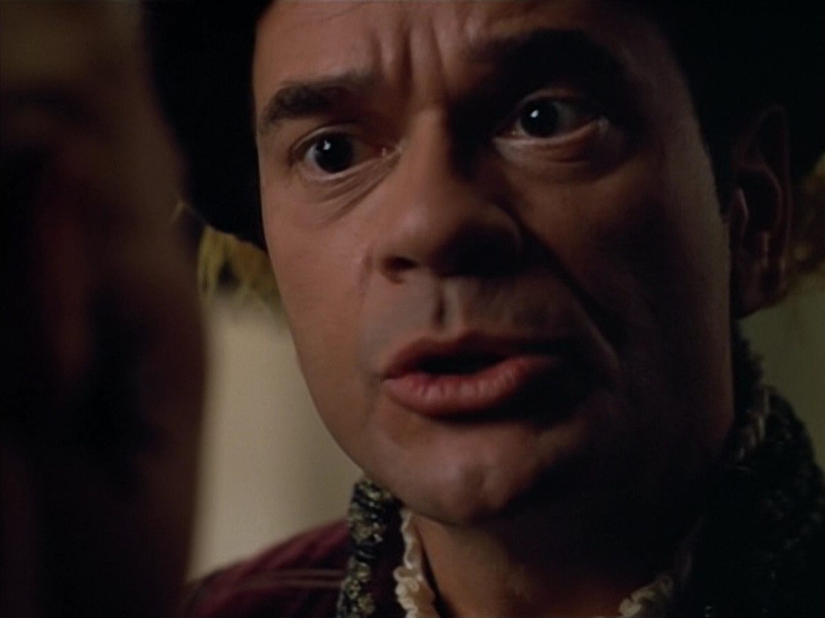 extant_StarTrek_VOY_4x07-ScientificMethod_02873.jpg