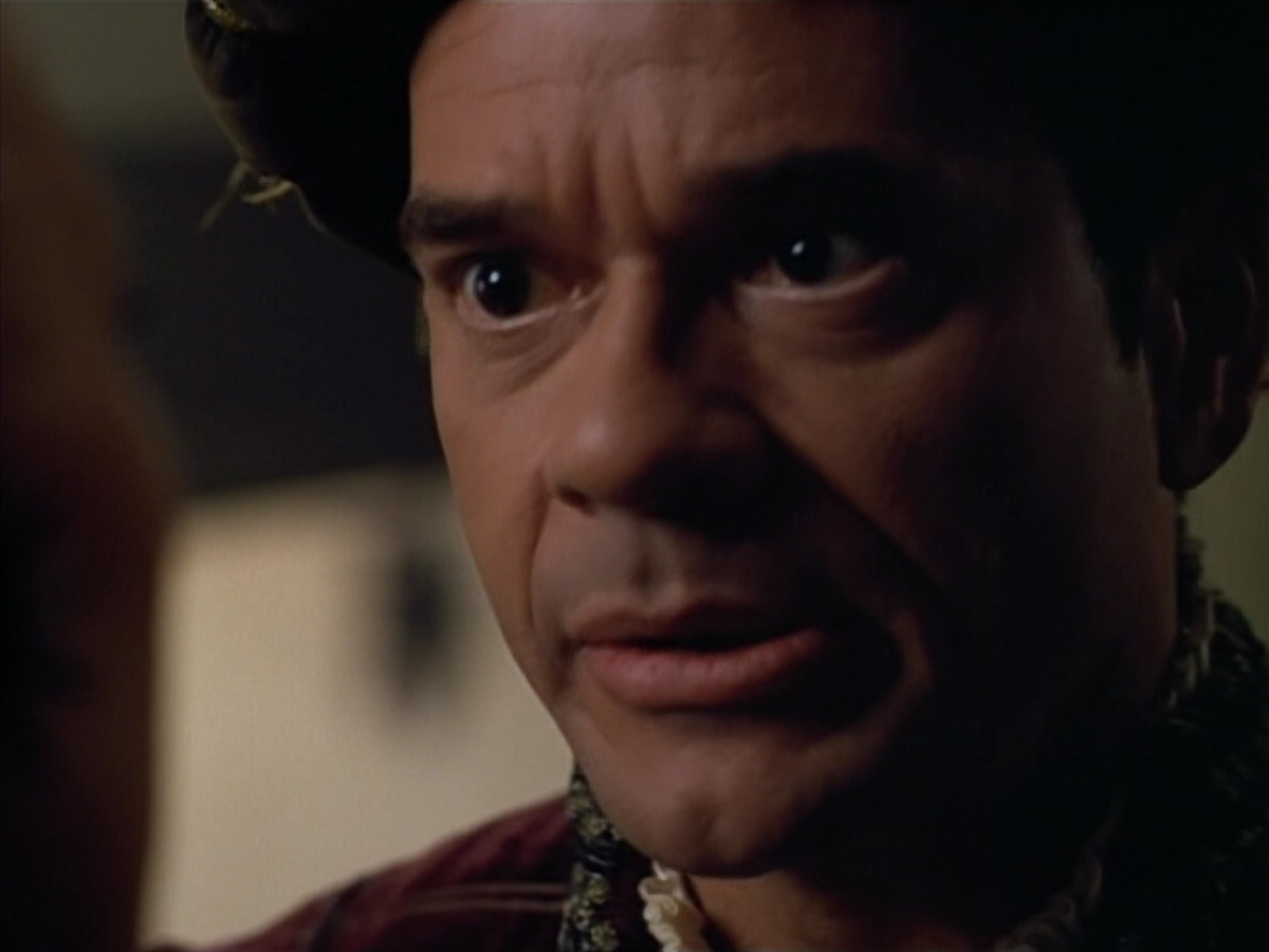 extant_StarTrek_VOY_4x07-ScientificMethod_02901.jpg