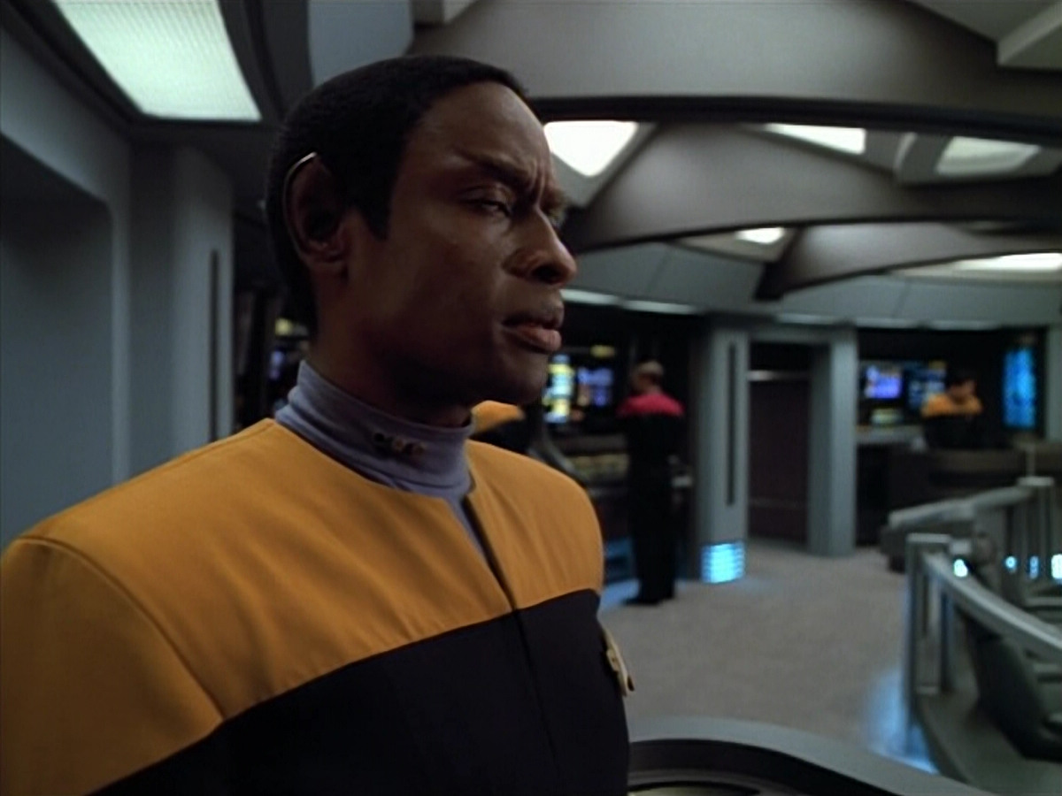 extant_StarTrek_VOY_4x07-ScientificMethod_02984.jpg