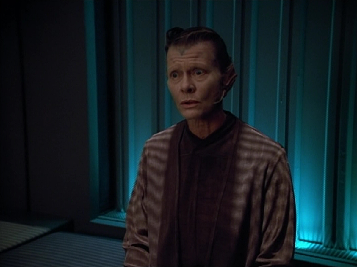 extant_StarTrek_VOY_4x07-ScientificMethod_03224.jpg