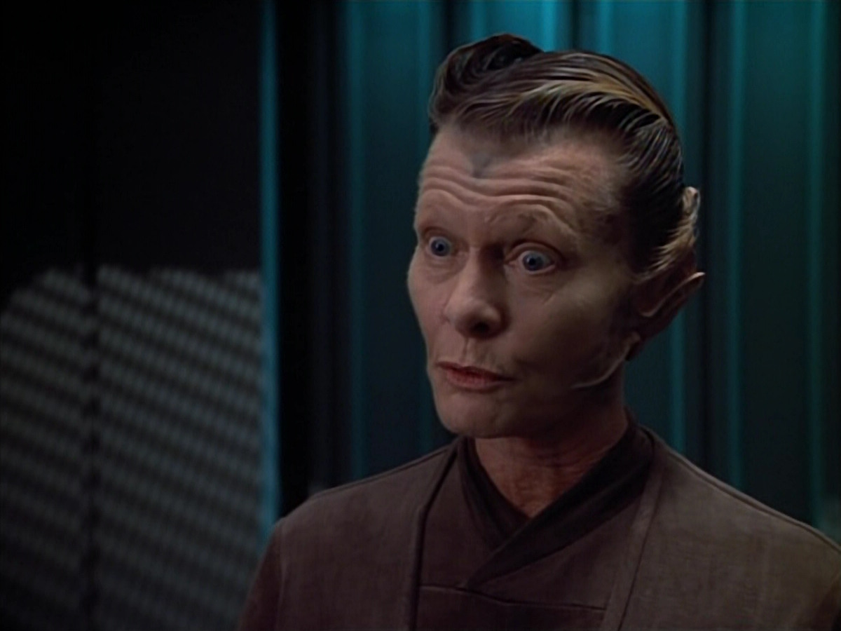extant_StarTrek_VOY_4x07-ScientificMethod_03395.jpg
