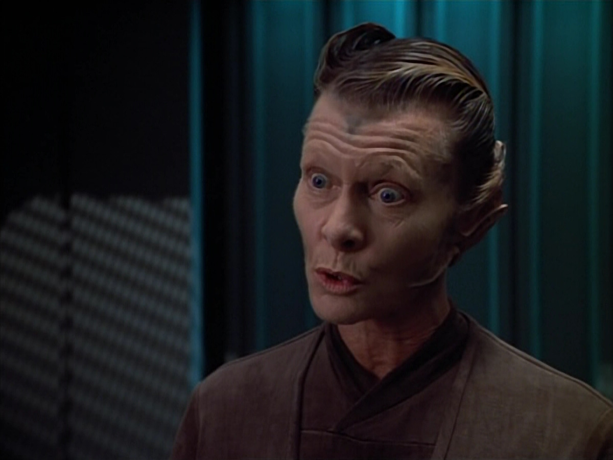 extant_StarTrek_VOY_4x07-ScientificMethod_03398.jpg