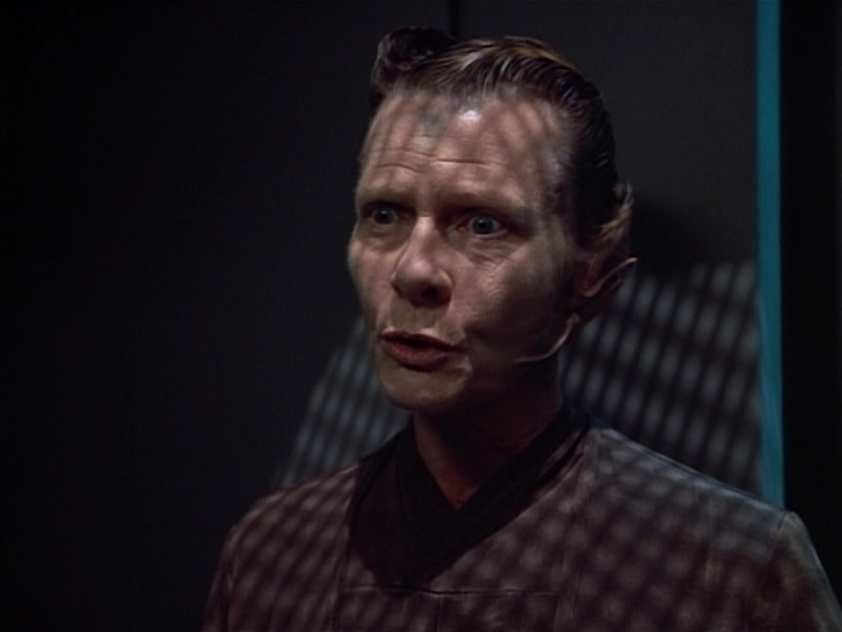 extant_StarTrek_VOY_4x07-ScientificMethod_03448.jpg