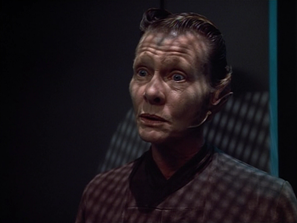 extant_StarTrek_VOY_4x07-ScientificMethod_03466.jpg