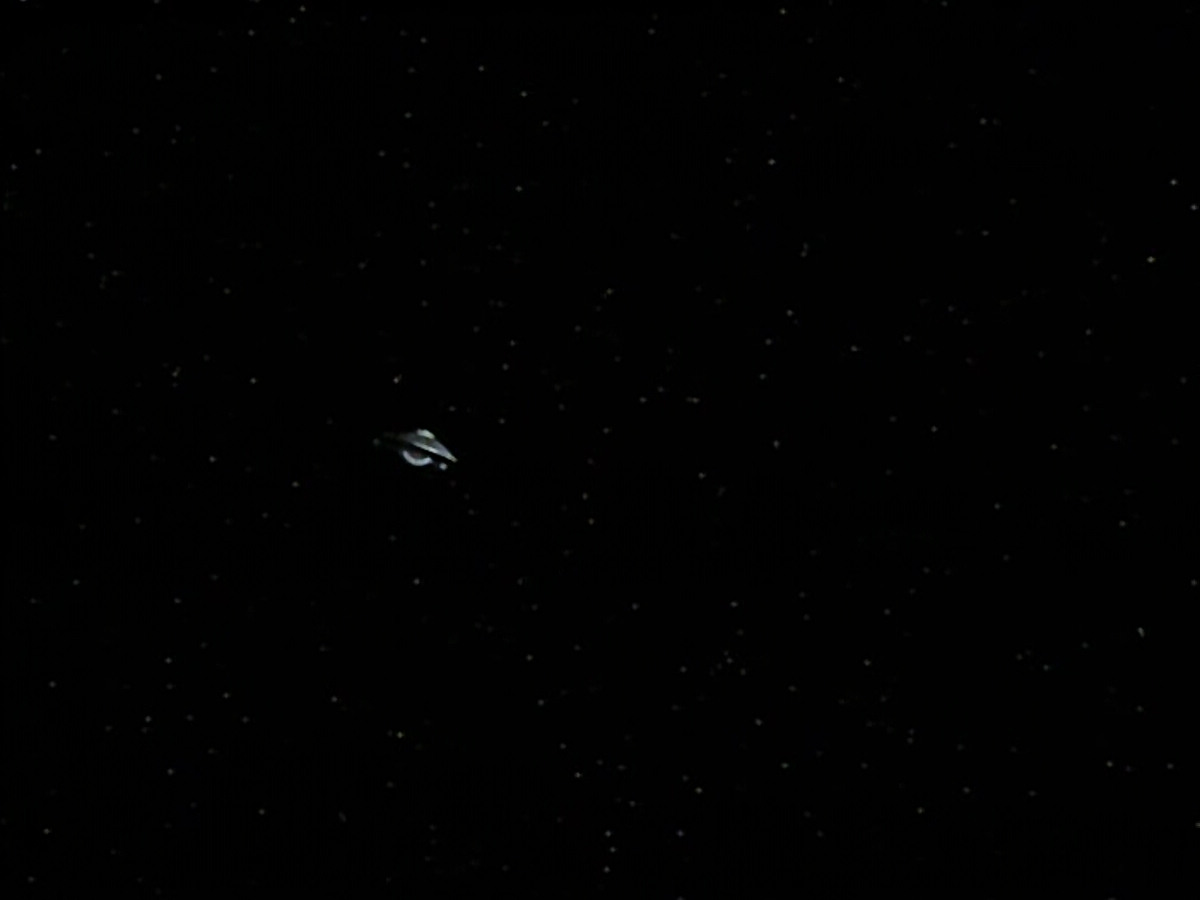 extant_StarTrek_VOY_4x07-ScientificMethod_03672.jpg