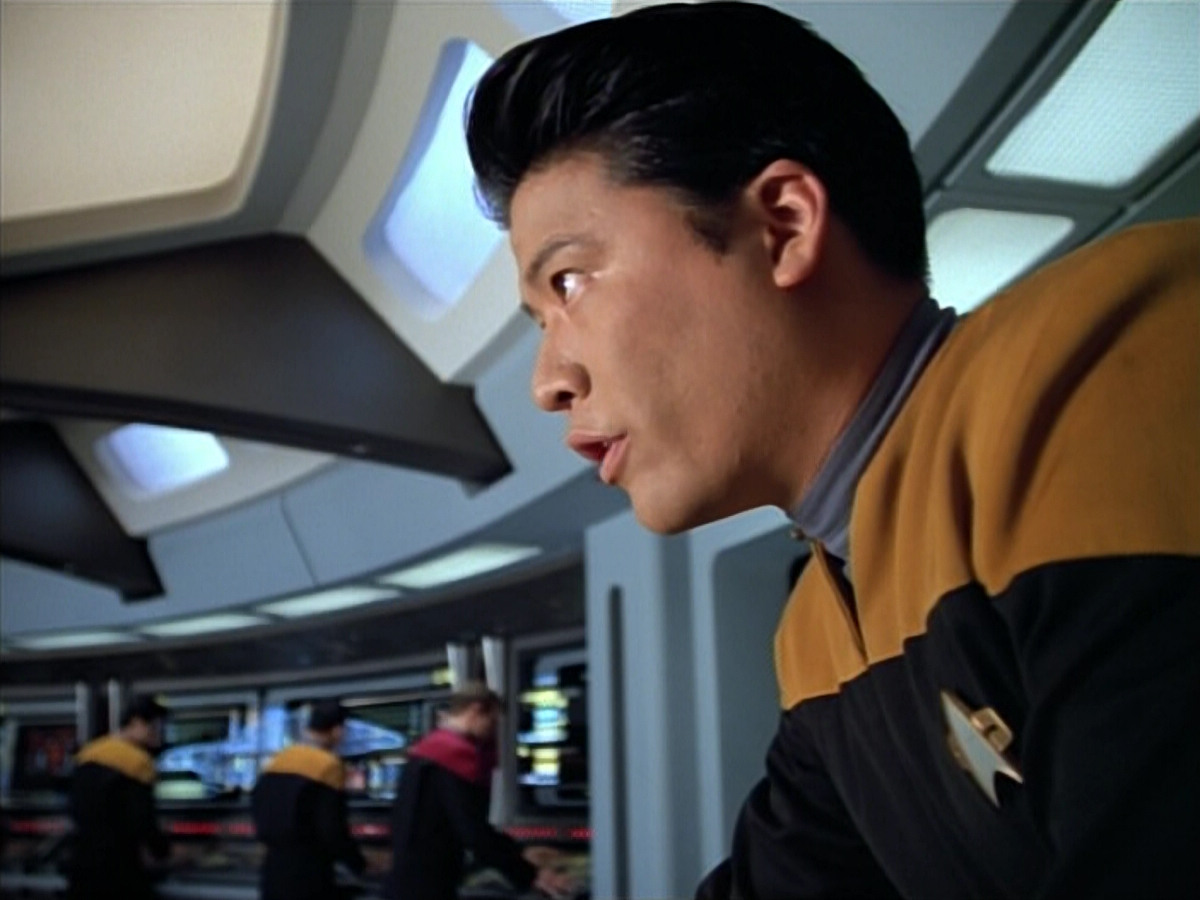 extant_StarTrek_VOY_4x07-ScientificMethod_03715.jpg