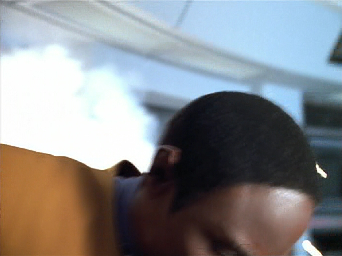 extant_StarTrek_VOY_4x07-ScientificMethod_03907.jpg