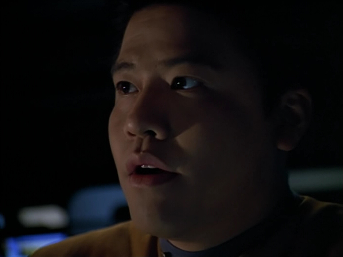 extant_StarTrek_VOY_4x07-ScientificMethod_03951.jpg