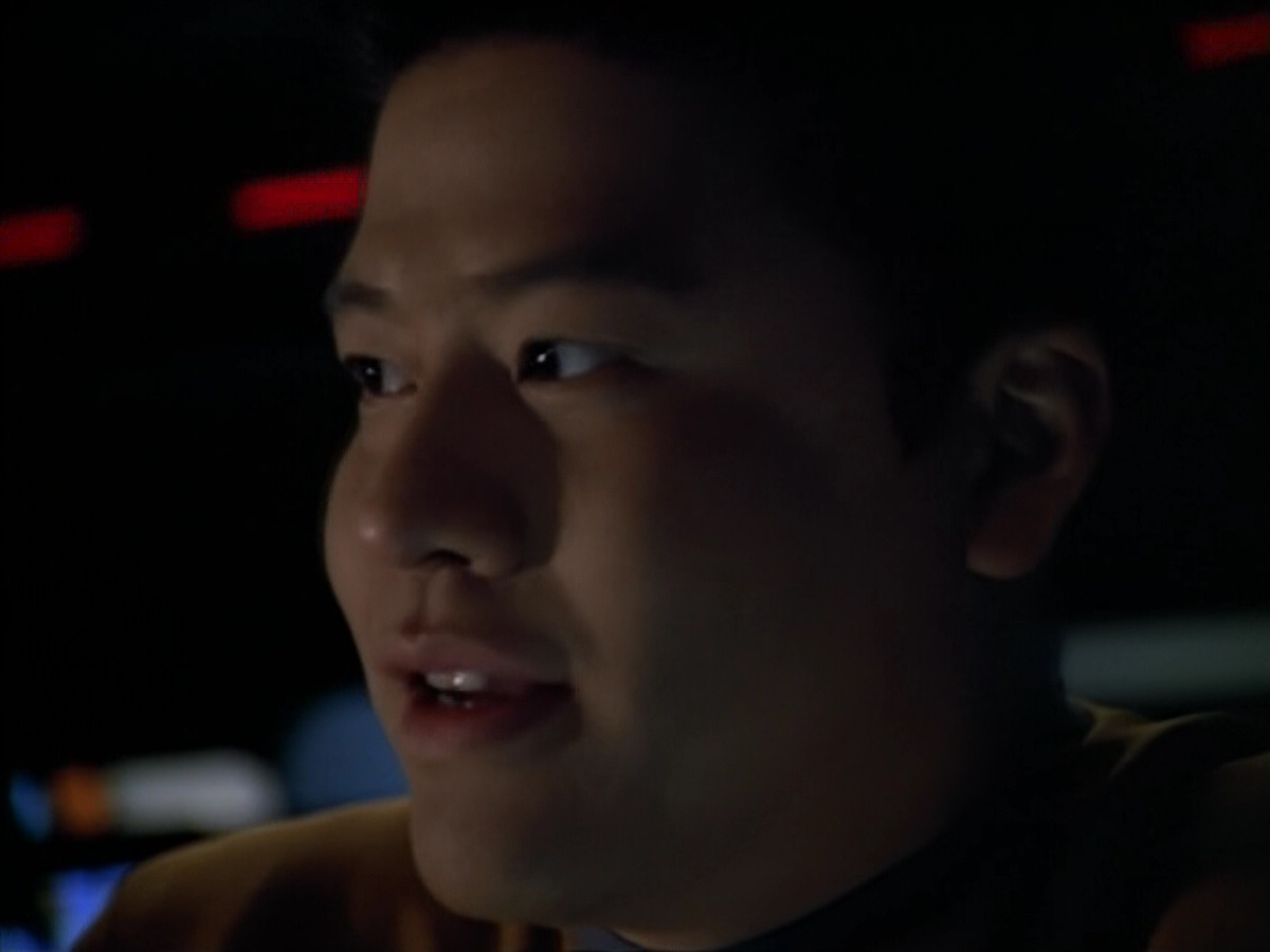 extant_StarTrek_VOY_4x07-ScientificMethod_03953.jpg