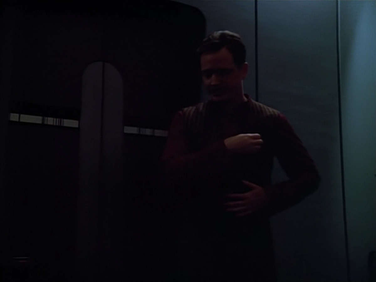 extant_StarTrek_VOY_4x07-ScientificMethod_04147.jpg