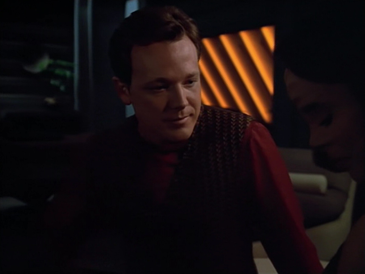 extant_StarTrek_VOY_4x07-ScientificMethod_04156.jpg