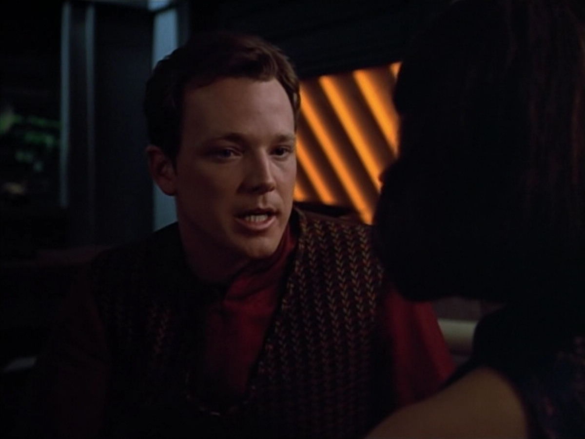 extant_StarTrek_VOY_4x07-ScientificMethod_04209.jpg