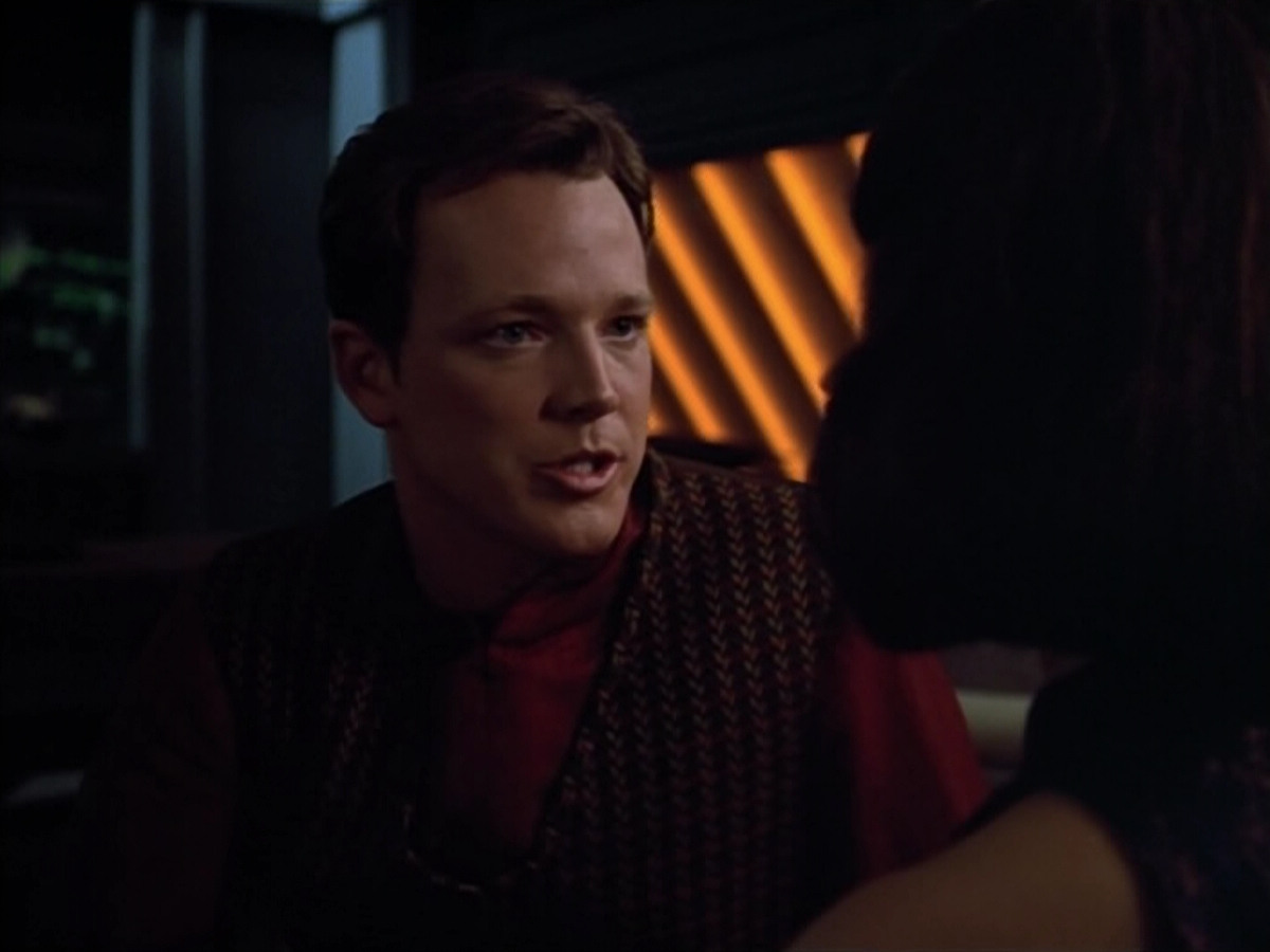 extant_StarTrek_VOY_4x07-ScientificMethod_04211.jpg