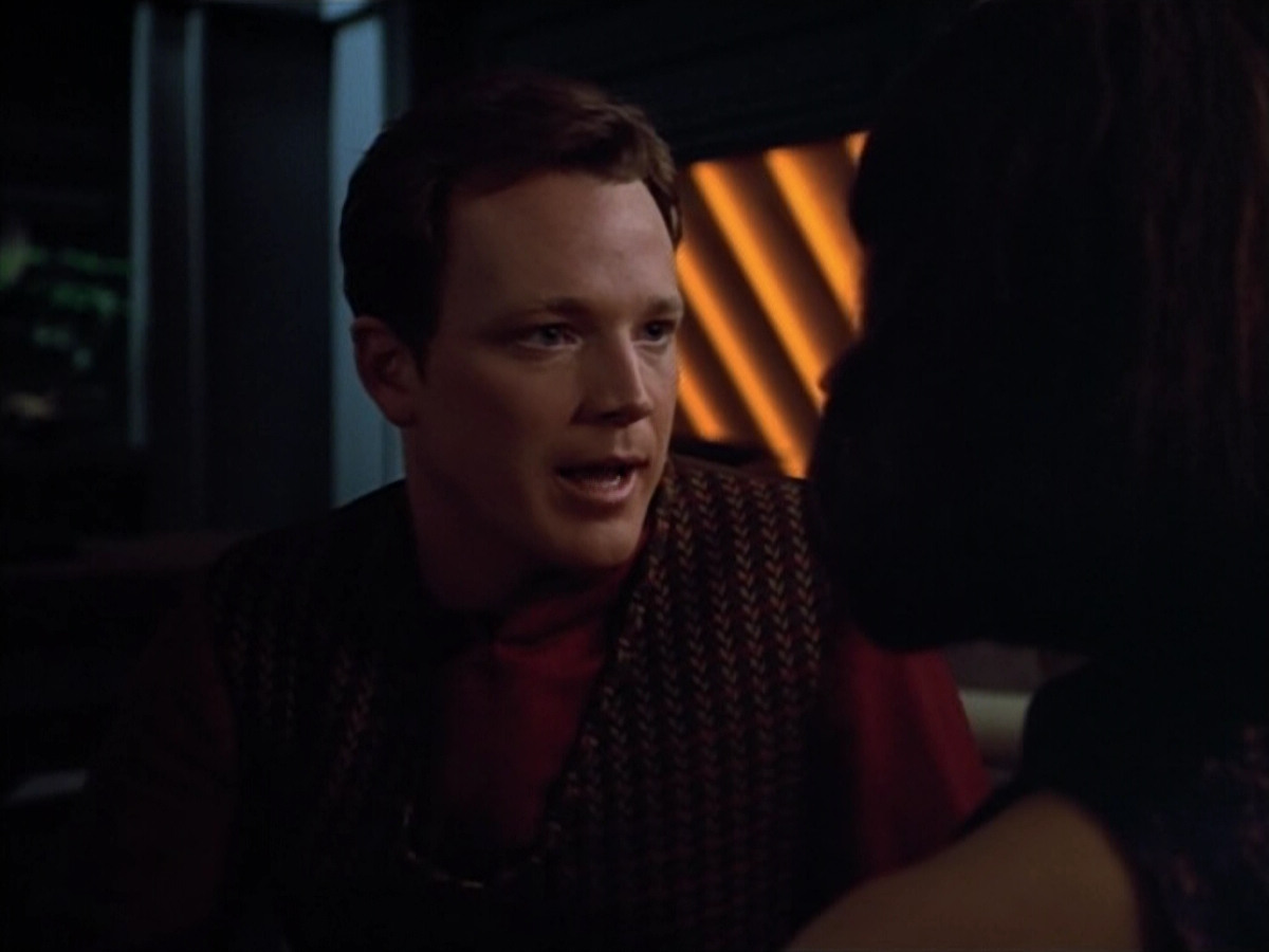 extant_StarTrek_VOY_4x07-ScientificMethod_04212.jpg